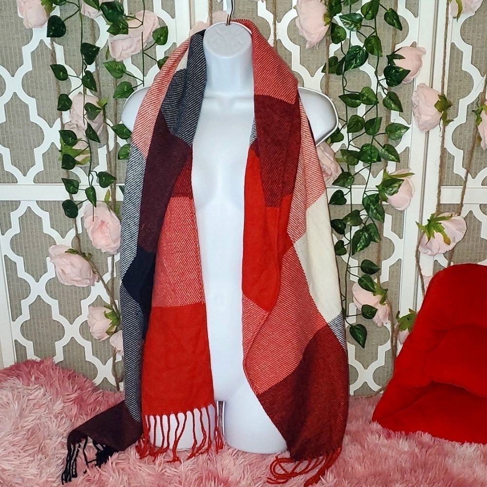 Fringe Scarf